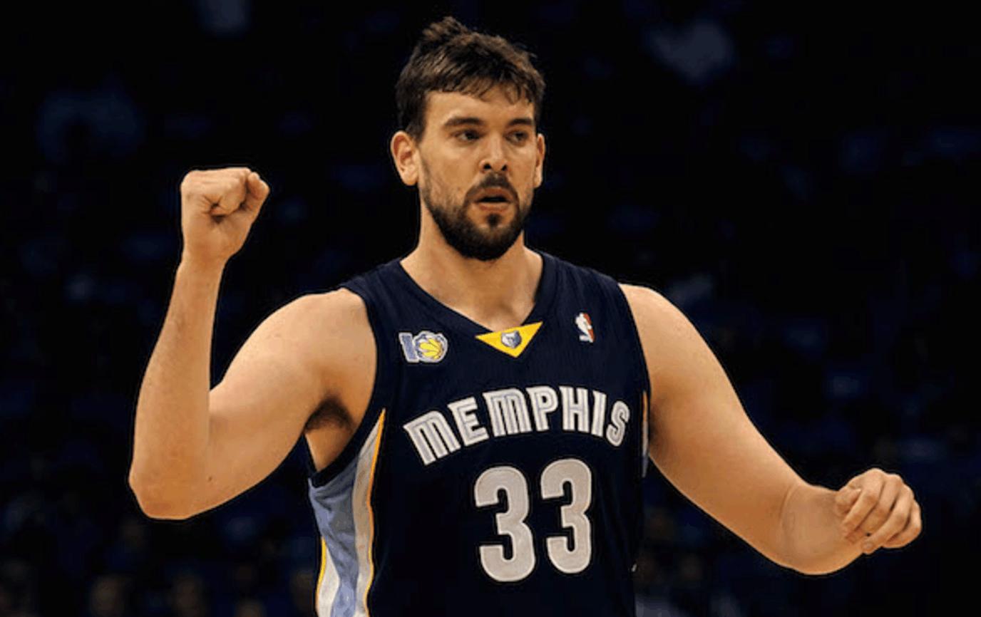 美凝这角色到底怎么玩才能不坑队友？