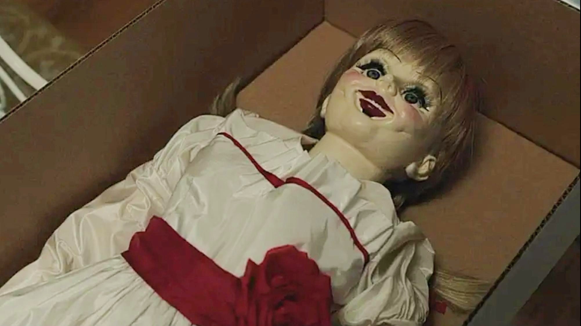 《老旧玩偶的复仇:家中莫名出现的玩偶,背后藏着怎样惊悚的过往?》 《老旧玩偶的复仇:家中莫名出现的玩偶,背后藏着怎样惊悚的过往?》