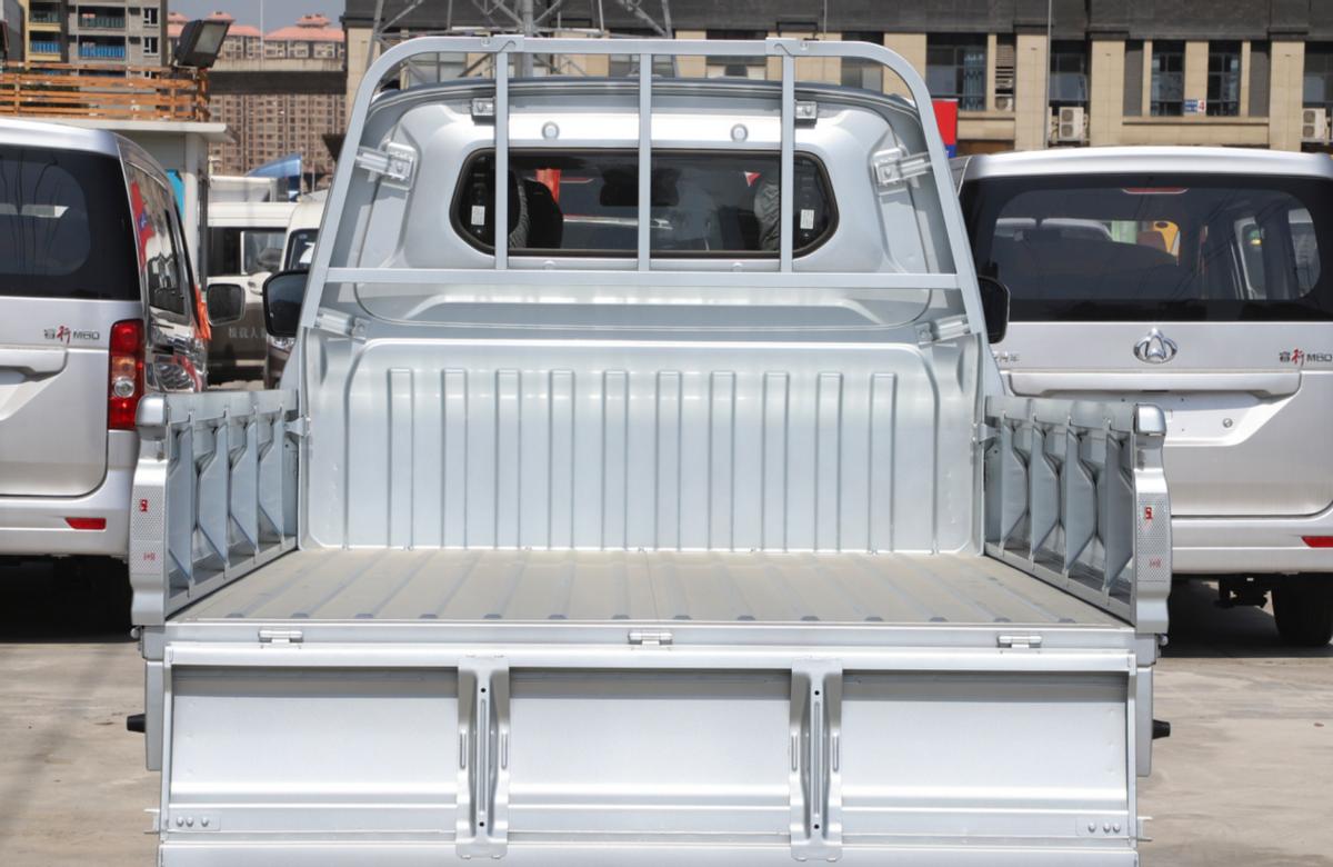 长安星卡单排到底多少钱能拿下? 长安星卡单排到底多少钱能拿下?