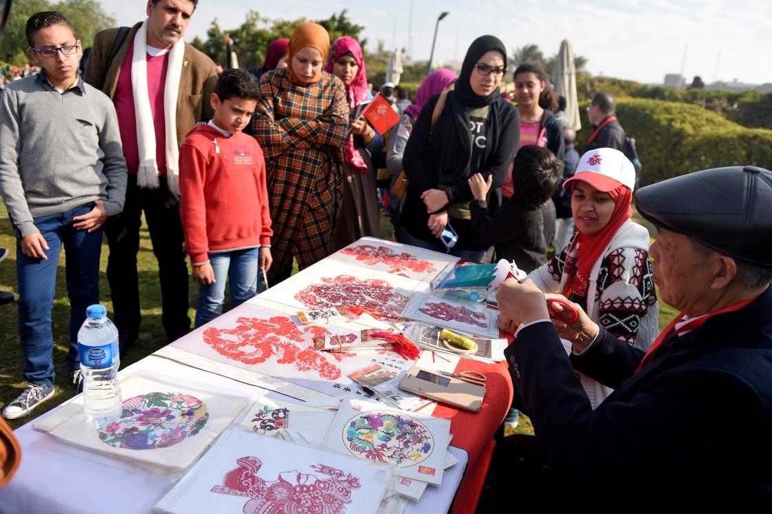 开罗华人论坛到底怎么玩？新手必看的避坑指南