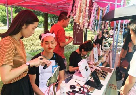 你家小猫到底要养几个月才能 毕业 ？