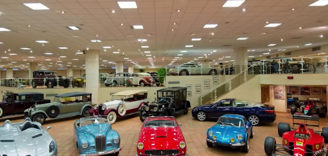 印度首富穆克什·安巴尼豪宅_亚洲首富70亿豪宅_印度首富住宅