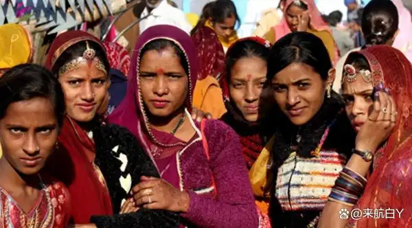 印度华裔现状分析_新加坡印度裔总统_印度裔国际影响力