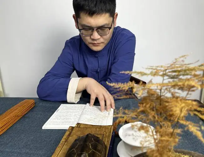 风水玄学入门必看的书_风水玄学小说排行_中国风水玄学类书籍有哪些