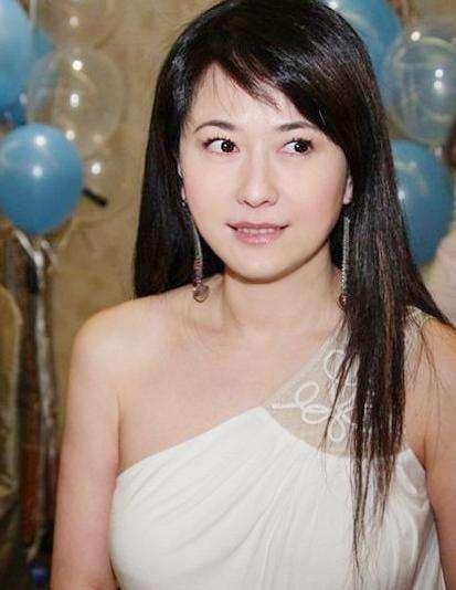 1吨汽油多少钱?油价连涨背后的省钱攻略,车主必看的避坑指南 1吨汽油多少钱?油价连涨背后的省钱攻略,车主必看的避坑指南