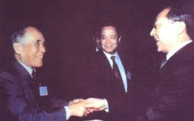 海外华人扎堆的 网上根据地 到底在哪儿? 海外华人扎堆的 网上根据地 到底在哪儿?