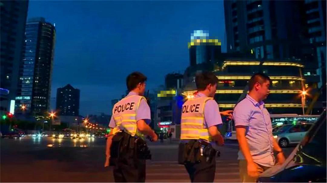 行政类诉讼案件律师收费详情：基础标准与按件收费情况