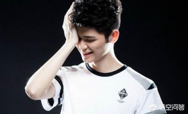 WE和OMG对线时总被单杀怎么办? WE和OMG对线时总被单杀怎么办?