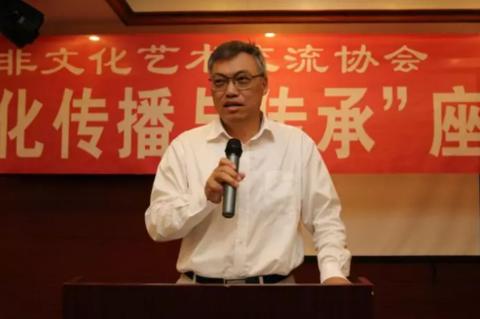 2025年射手座必看：梦见电影主角死亡的职场启示与转运秘法