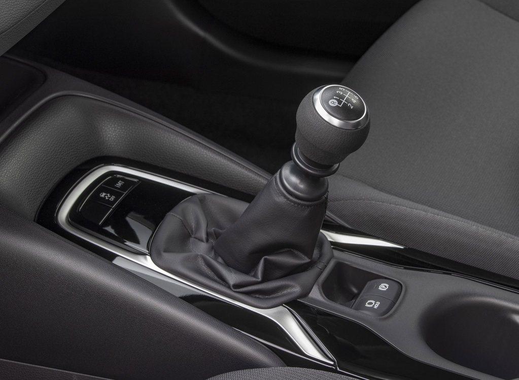 卡罗拉1.6手动挡到底值不值得买？