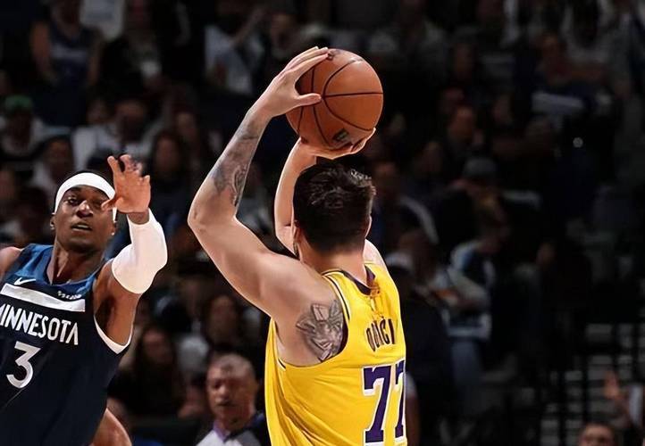 NBA季后赛湖人对森林狼怎么看？资深解说为你指点迷津