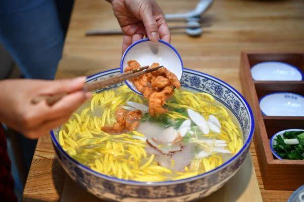 吃货红包群华人论坛到底怎么玩？