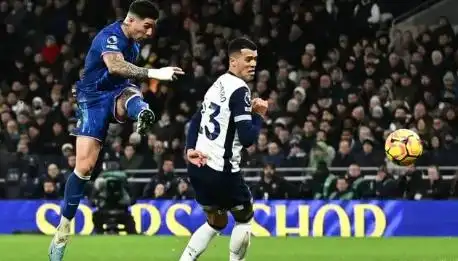 切尔西逆转热刺比赛分析_英超赛事积分榜最新_2024英超联赛积分榜