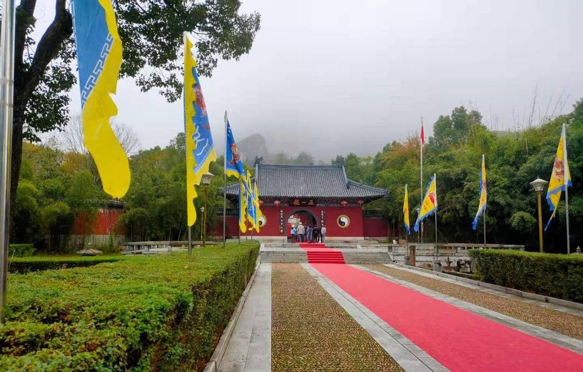 道家发源地在哪里_鹤鸣山道教文化_道家哲学起源之争