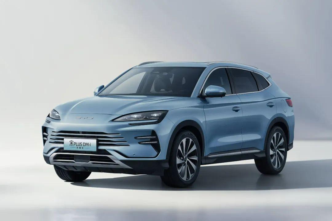 理想L6油电混合版落地价曝光 30万预算怎么选才不亏？