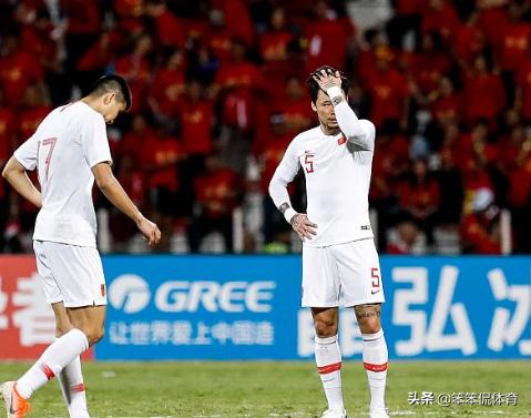 朱辰杰凭啥能在国足踢主力? 朱辰杰凭啥能在国足踢主力?