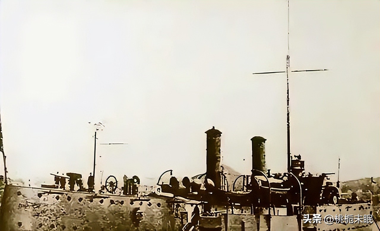 蒋介石算命先生说了什么呢_蒋介石算命故事_蒋介石给算的命