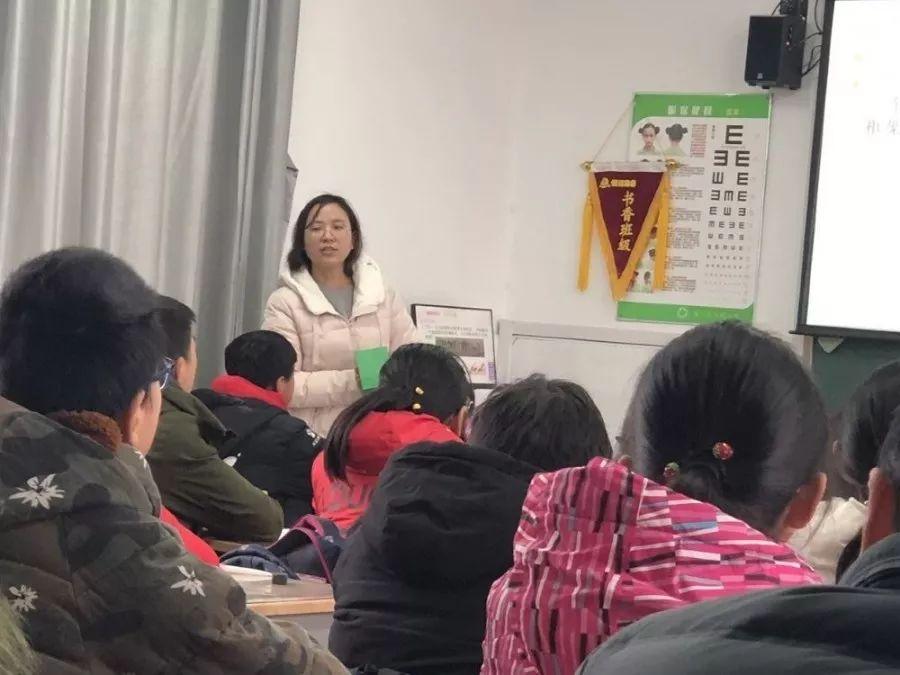 篮球赛哨子自营：满足赛事需求，凭借过硬品质发展