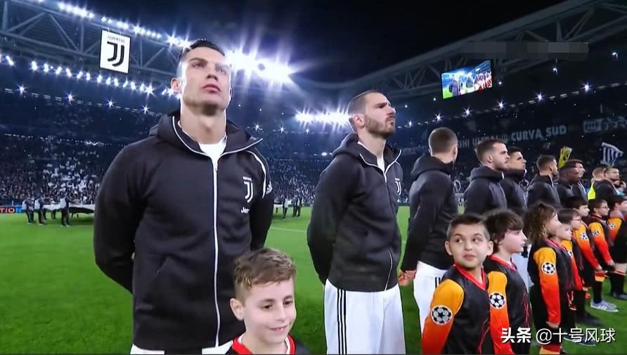 梦见跳舞表演预示什么？2025年运势解析与化解策略