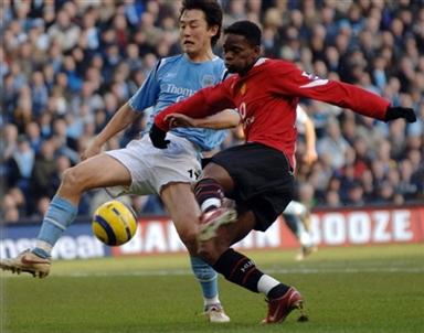 孙继海那脚经典解围到底牛在哪里？