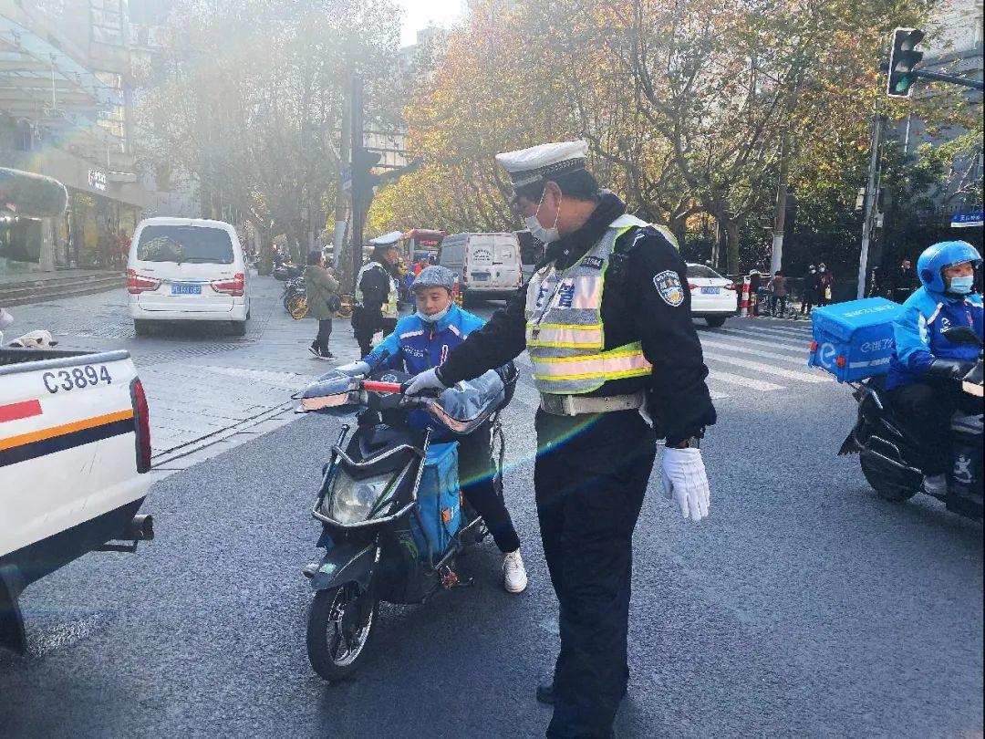 卡西亚诺新手必看:这游戏真能靠数学稳赢? 卡西亚诺新手必看:这游戏真能靠数学稳赢?