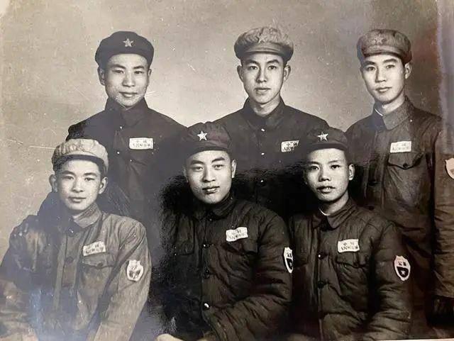 算命先生让你躲一天别见人到底靠不靠谱？