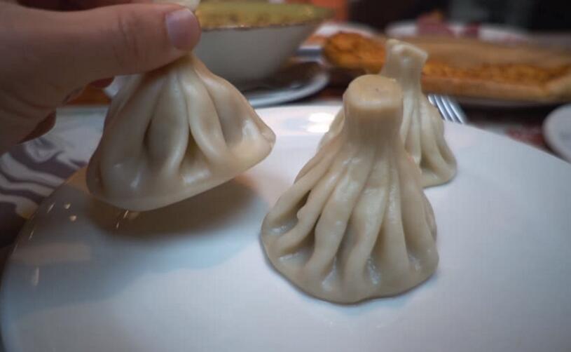 给猫洗药浴怎么才能不被挠成花臂大哥？