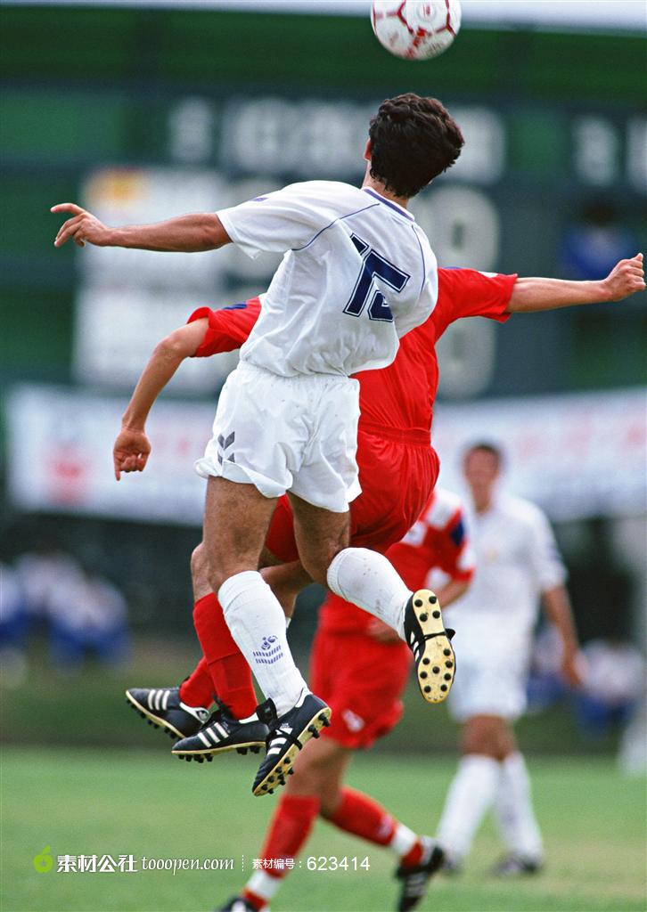 【足球赛事精彩瞬间图片素材找寻秘籍】定格热血，留存经典！