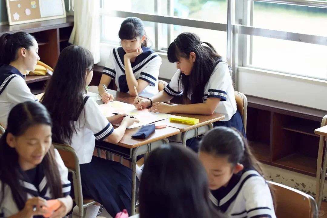 日本华侨影响力提升_日本华人数量变化_中国家庭教育移民日本