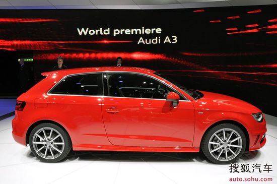 奥迪a3两厢尺寸具体是多少？轴距和空间全面解析