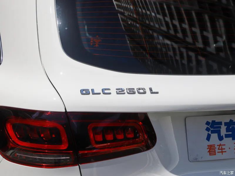 奔驰glc260l最新价格_ 奔驰GLC L 260L 4MATIC 动感型配置分析 _奔驰GLC L 2022款低配购买建议