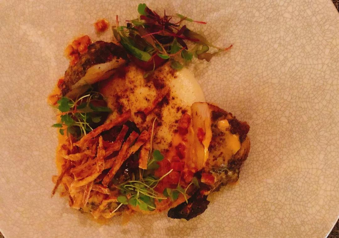 西班牙队为什么能在南非世界杯用 催眠足球 夺冠？