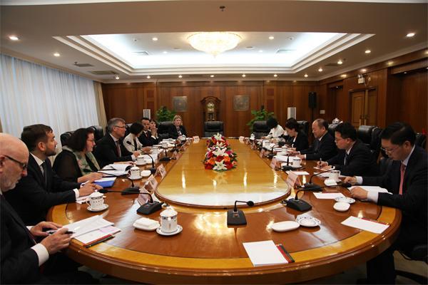 在新西兰生活怎么快速找到靠谱的华人论坛？