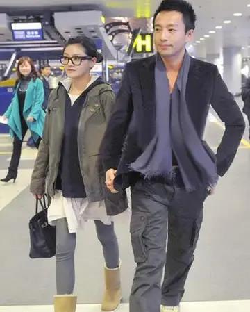 汪小菲真的离婚了吗_真正原因是什么？