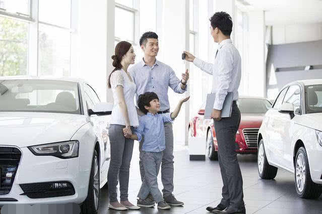 还在担心4s店买车吃亏？这些注意事项必须记牢，看完提车不花冤枉钱