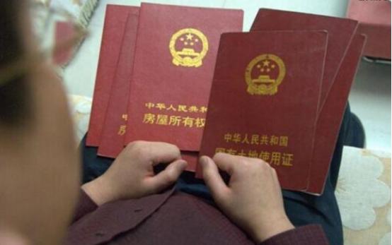 梦见去医院看不孕不育怎么回事？2025年健康与能量解析