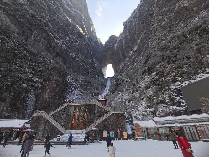 第一次坐国际长途航班怎样才能不踩雷？