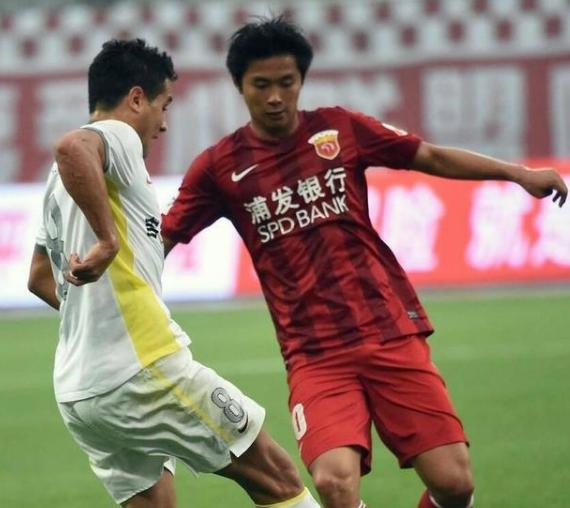 想让孩子踢职业足球该选哪家青训? 想让孩子踢职业足球该选哪家青训?