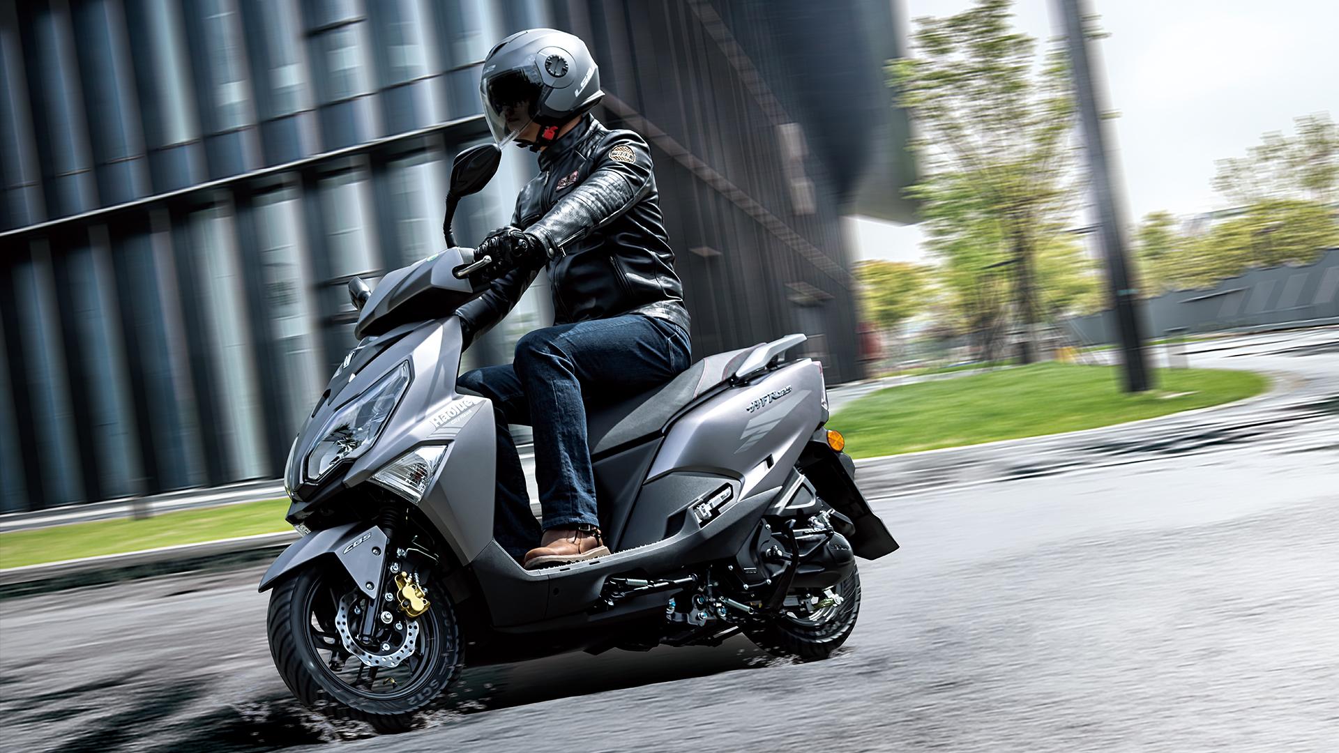 豪爵100踏板深度解析，城市代步神器如何炼成，三大核心优势揭秘