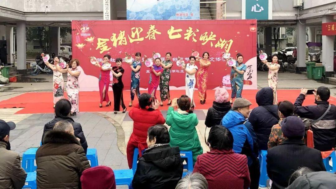 梦见舞蹈老师不接电话预示什么？心理学与解梦学深度解析