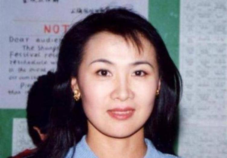 李媛媛：《聊斋》中的“地府娘娘”堪称颜值巅峰，41岁患癌去世