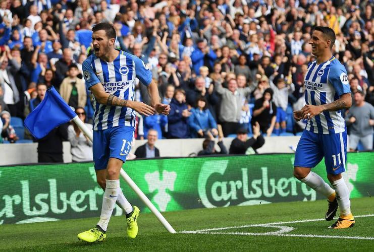 2025年梦见戏子?双鱼座必看的解梦转运指南 2025年梦见戏子?双鱼座必看的解梦转运指南