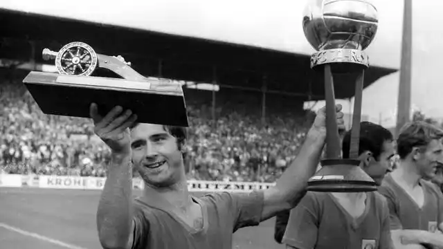 德甲冠军球队排名_德甲比赛的特点_德甲联赛历史