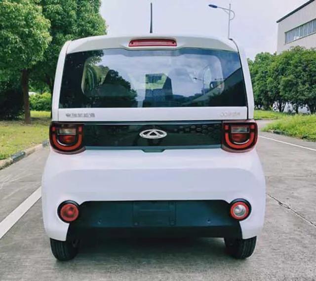 中国最便宜的汽车有哪些选择，性价比如何评估，五菱、奇瑞、长安入门车型对比