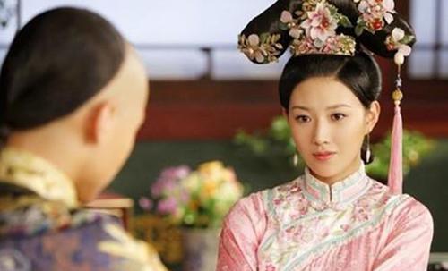 2025年梦见棺材在水中的5大预兆与量子化解术 2025年梦见棺材在水中的5大预兆与量子化解术