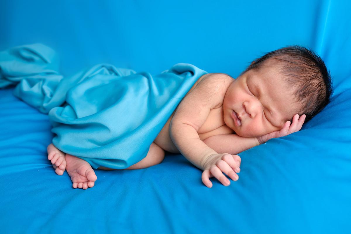 梦见坏人进家里预示什么?3重预警与转运破解术 梦见坏人进家里预示什么?3重预警与转运破解术