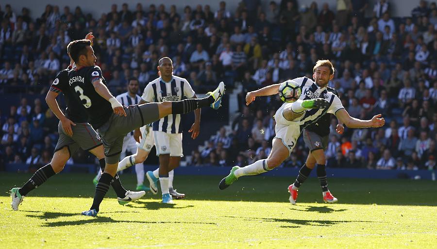 英超最神秘的 灯笼裤军团 ，到底藏着什么秘密？