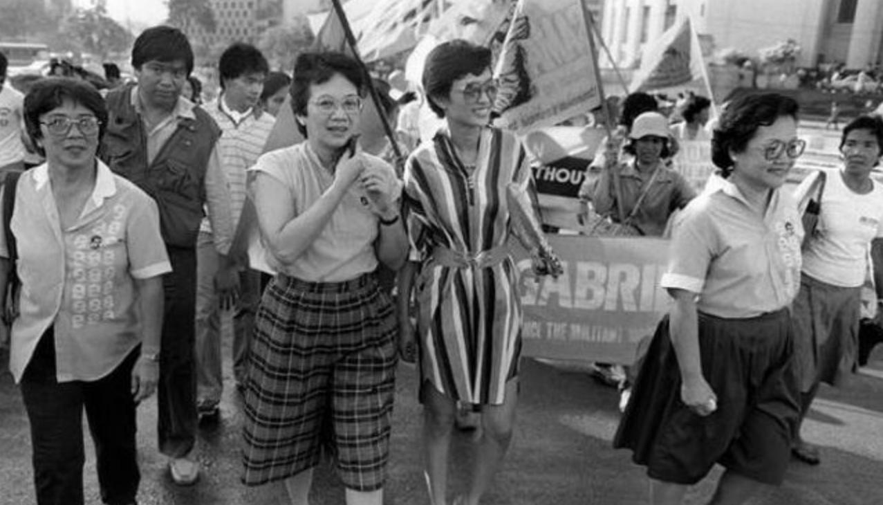 华人论坛yy港湾为什么突然打不开了? 华人论坛yy港湾为什么突然打不开了?