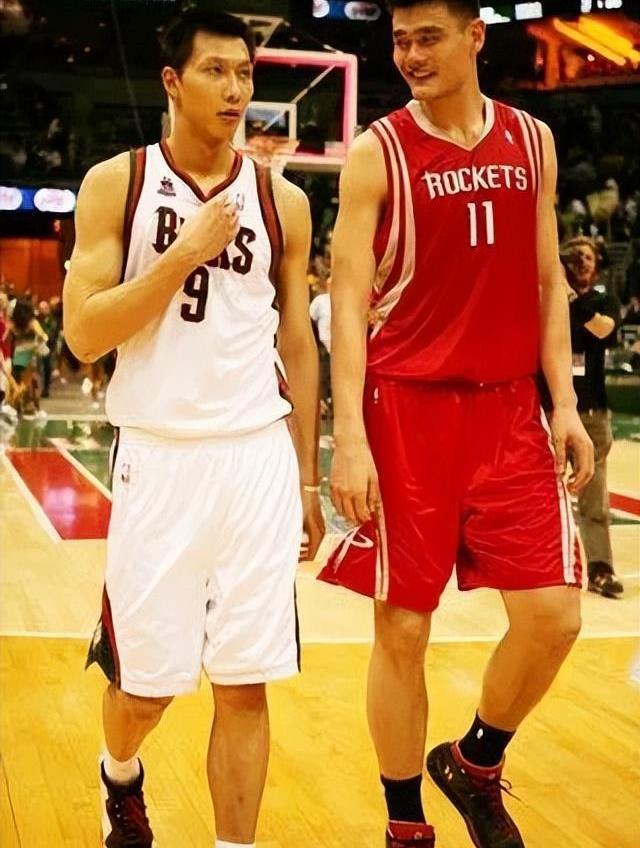 政治人物的身高真的会影响领导力吗？