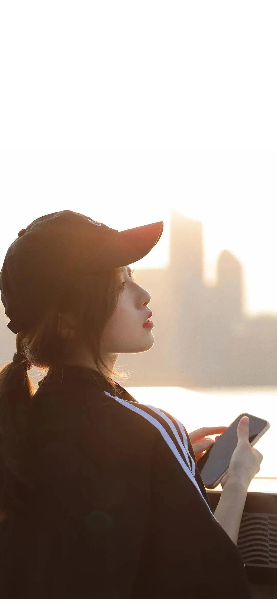 猫咪摇尾巴尖是在向你发摩斯密码吗？